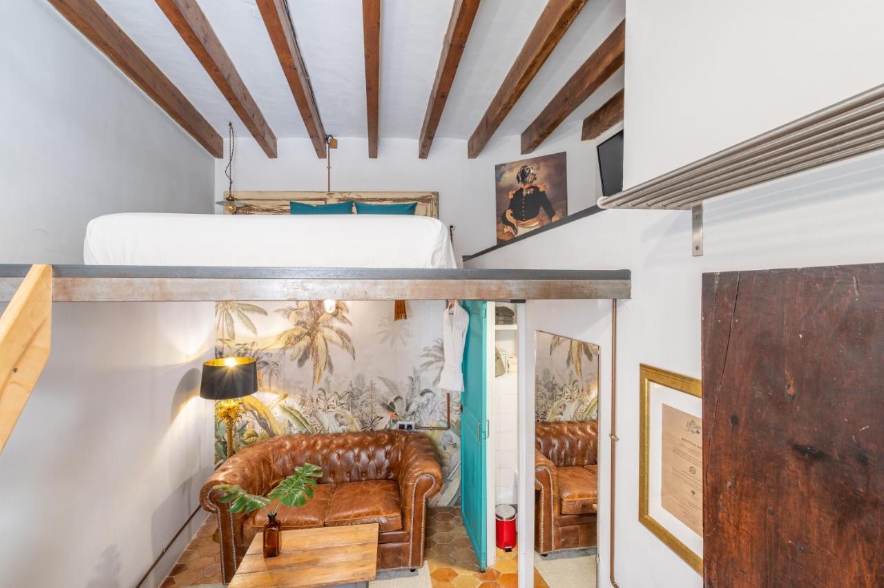 Dog Admiral - Urban Guest House Palma de Mallorca Luaran gambar